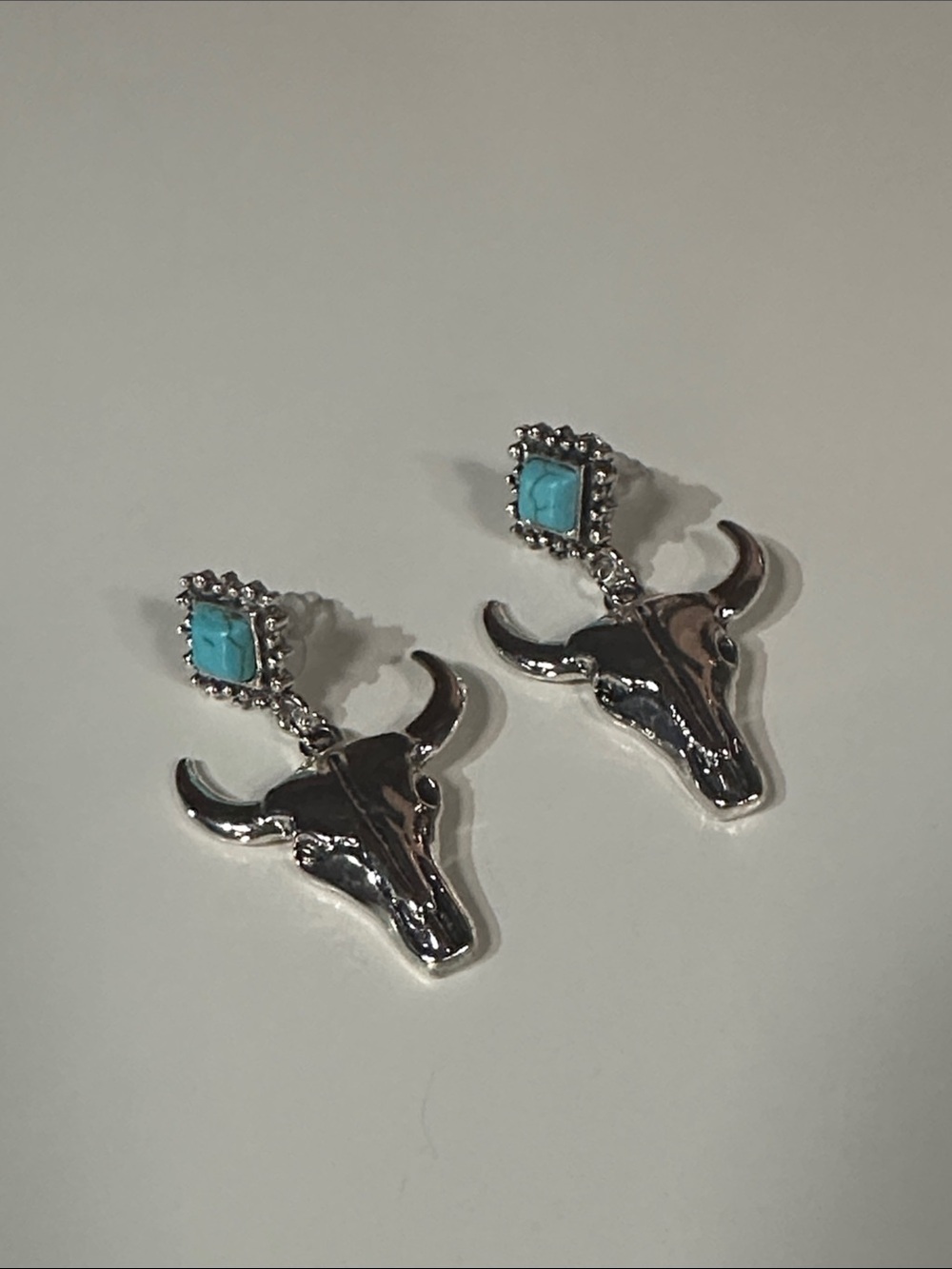 NWOT Silver Bull Skull Drop Earrings